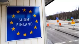 На юго-восточную границу Финляндии снова потекли просители убежища